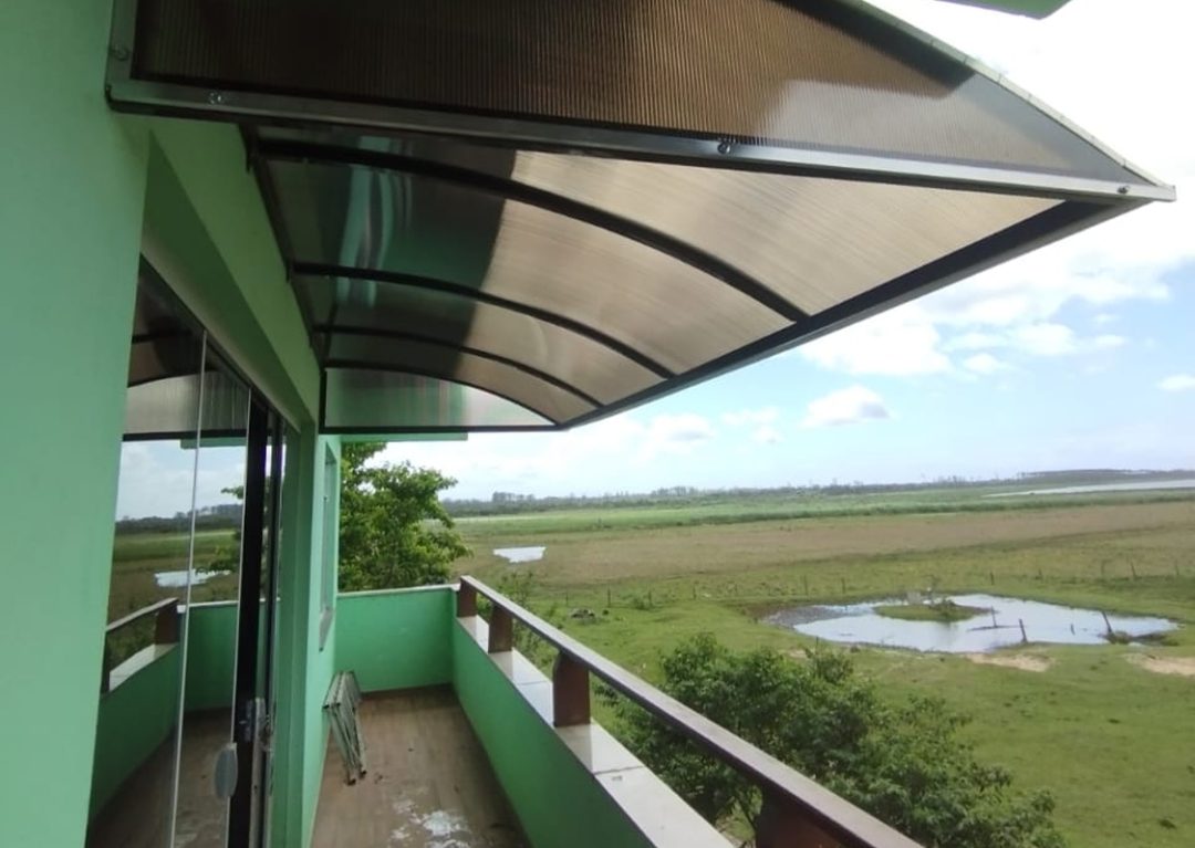 Cobertura em Policarbonato